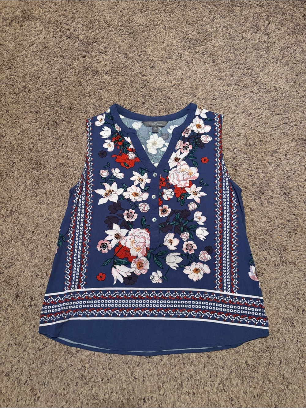 Market & Spruce Sleeveless Floral V-Neck Top Navy M
